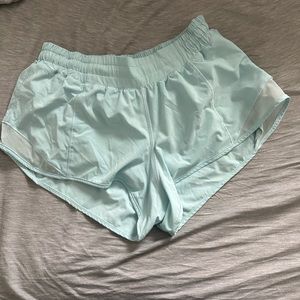 Lululemon Hotty Hot 2.5 inches